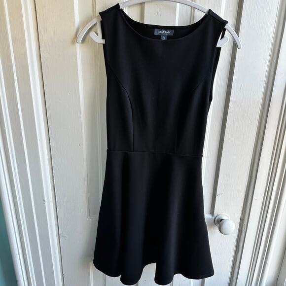 Modcloth Black Bow Affair Fit And Flare Dress - Picture 3 of 10